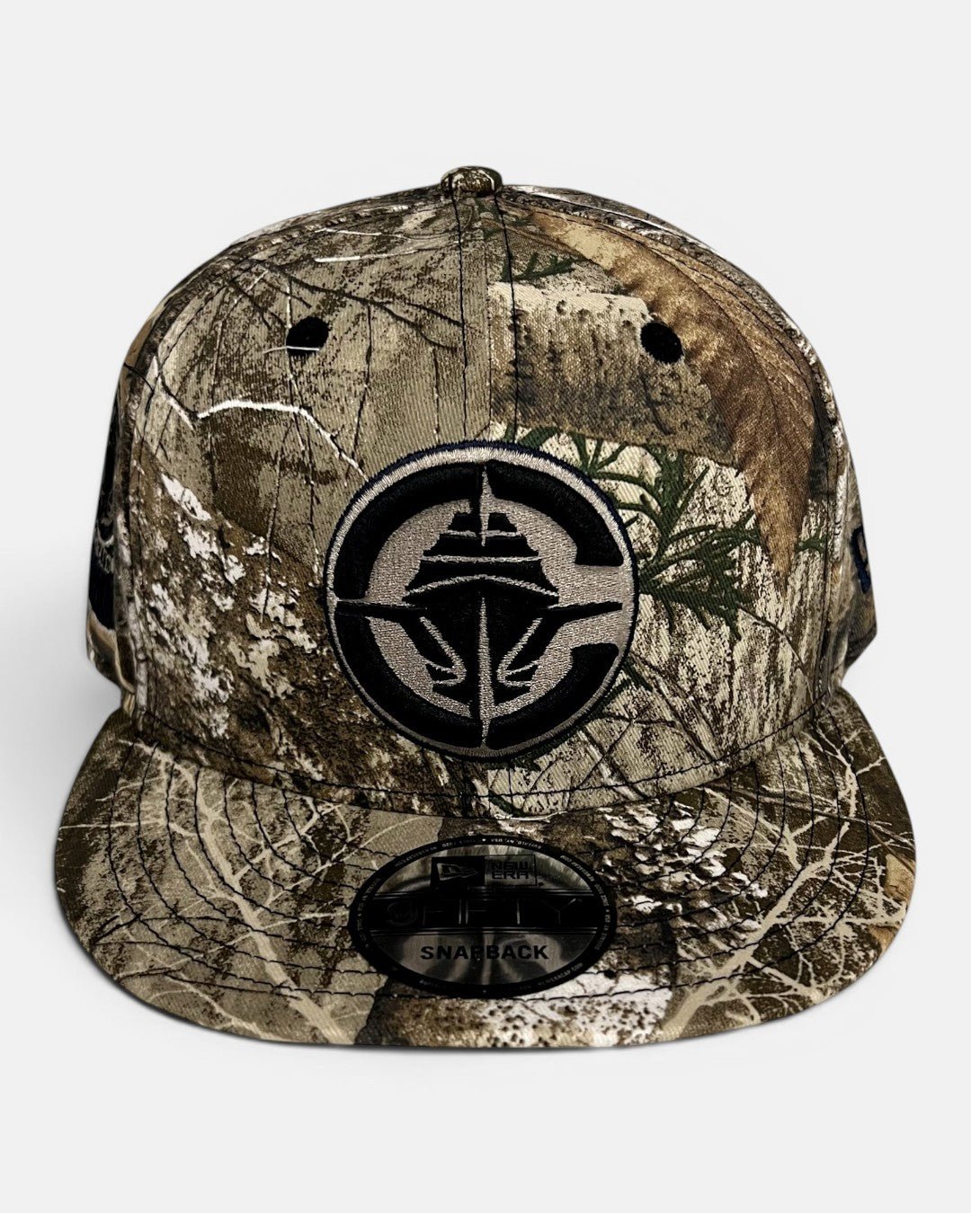 Camo Primary Logo 950 Snapback - Headwear - Green - 60-000004