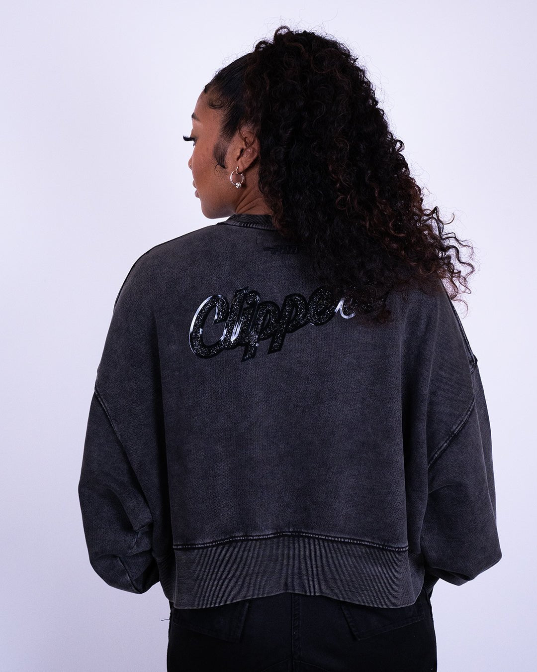 Clippers Crystal Wash Crewneck Sweatshirt - Apparel - Black - 30-000092-XS