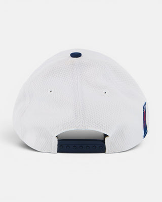 Two-Tone Primary Logo 940 Snapback Hat