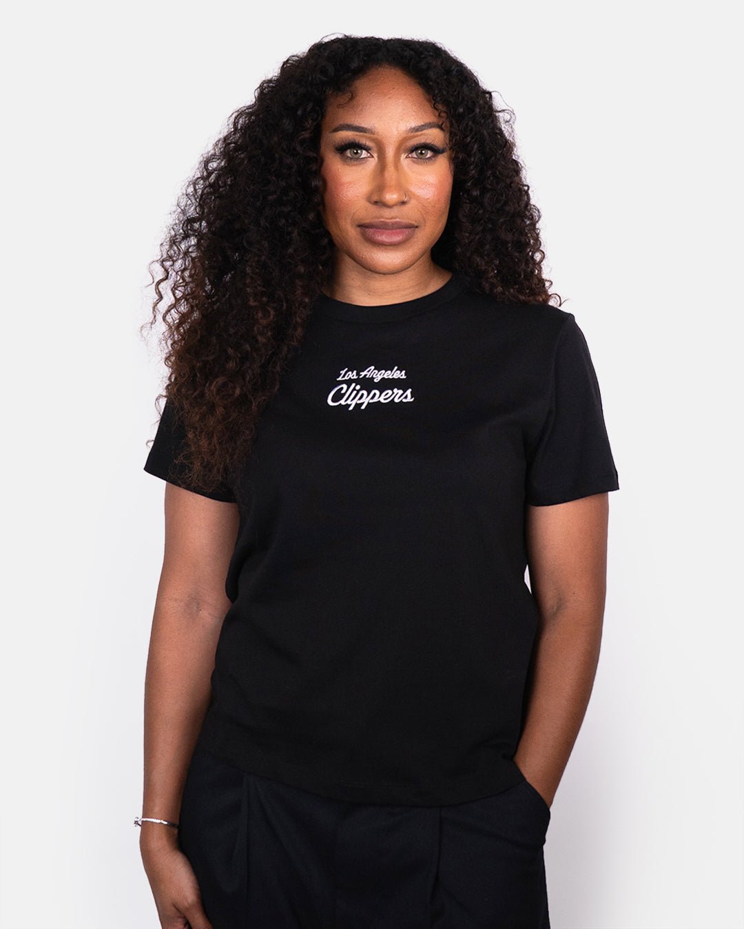 Women's Courtside Supply Stack Script Classic Fit Tee - Apparel - Black - 30-000143-XS